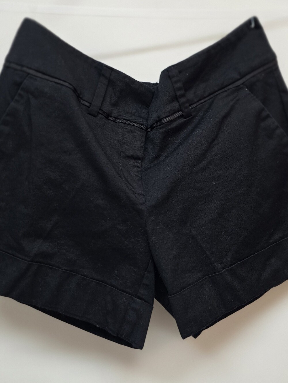 7th Avenue Design Studio Black Short (Size 4)